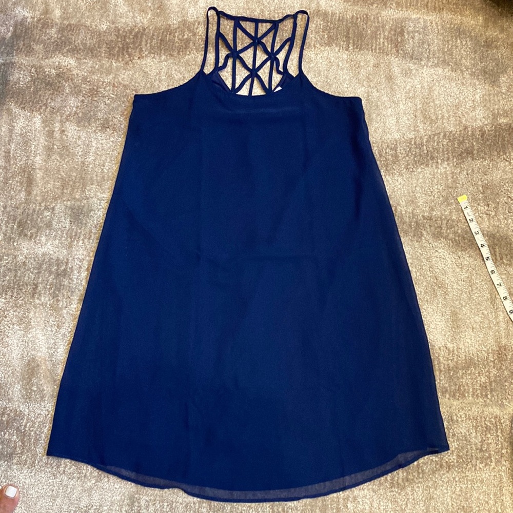Charming Charlie Navy Flowy lined Dress w Gorgeous Back Detailing Sz Small EUC